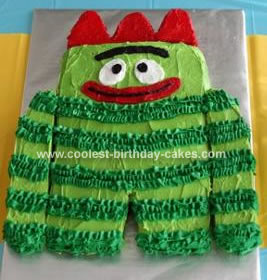 Gabba Gabba Birthday Cake on Coolest Yo Gabba Gabba Brobee Cake 5