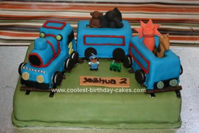 Train Birthday Cakes on Coolest Zoo Train Birthday Cake 135