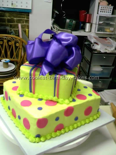 Gift-wrapped Box Cake