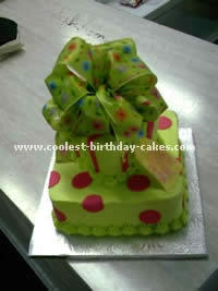 Gift-wrapped Box Cake