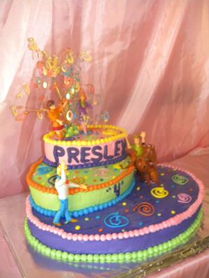 Scooby  Birthday Cake on Homemade Scooby Doo Cake