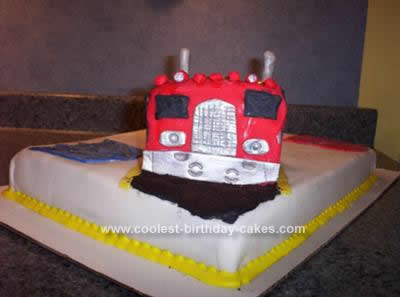 Transformers Birthday Cake on Homemade Transformers Optimus Prime Coolest Cake