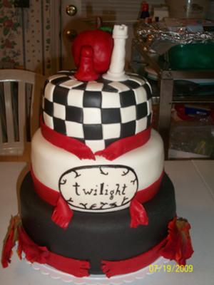 Twilight Birthday Cakes on Twilight Birthday Cake