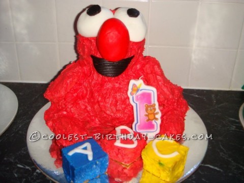 Elmo Cake