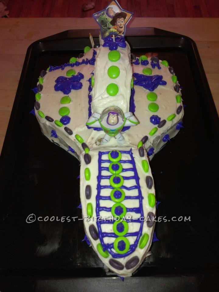 Awsome Buzz Spaceship Cake for a 4-Year Old Boy