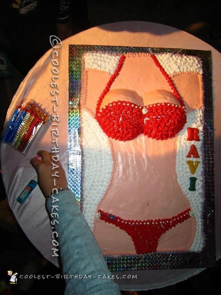 Cool Bikini Cake for 40th Birthday