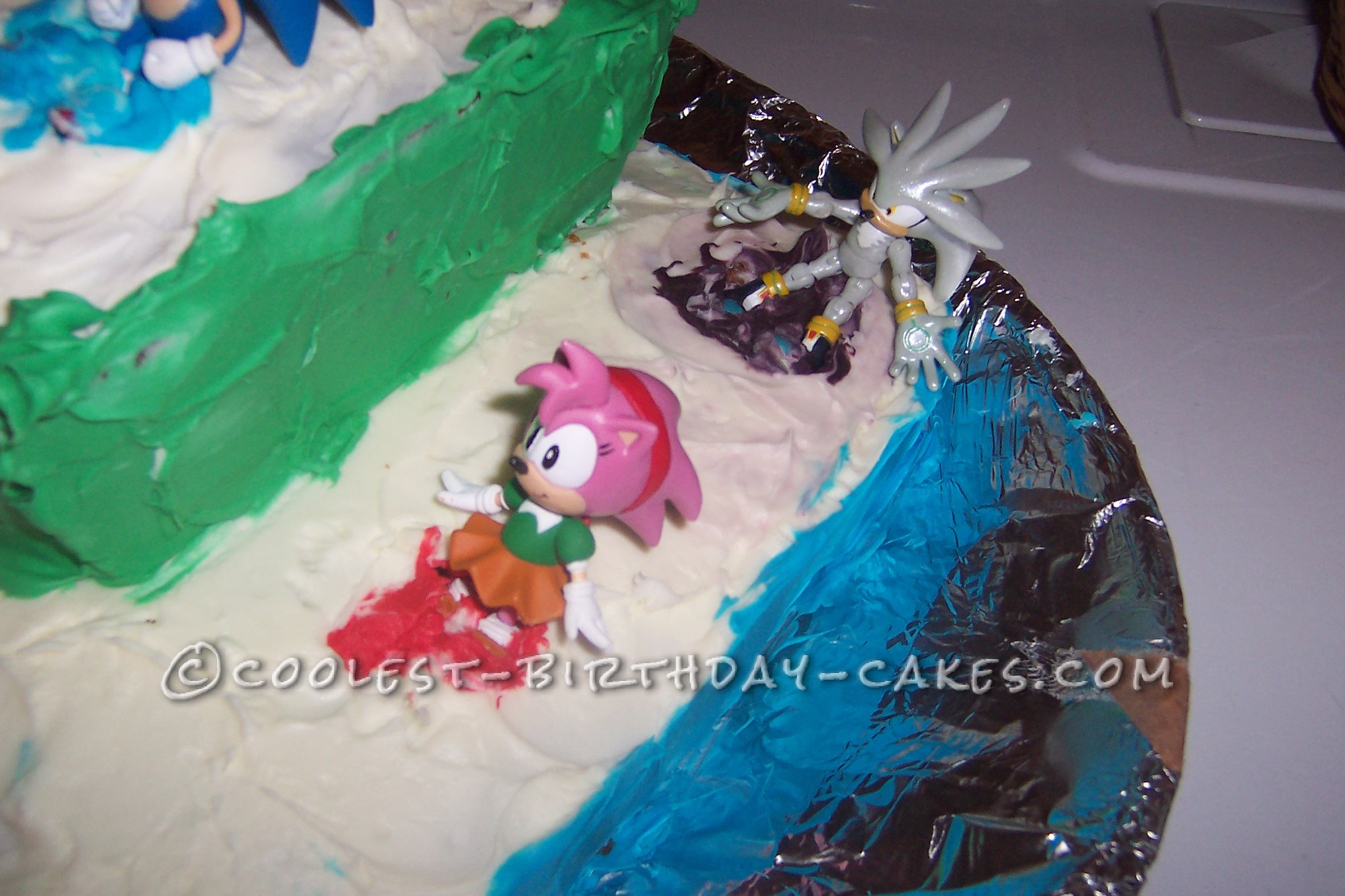 Coolest Sonic the Hedgehog Cake