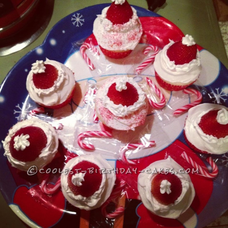 Coolest Santa Hat Christmas Cupcakes