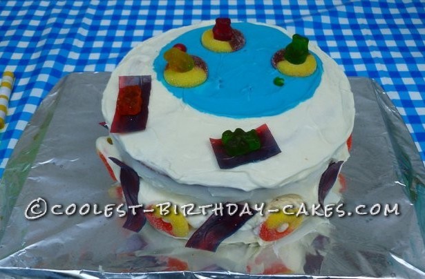 Coolest Swimming Pool Cake