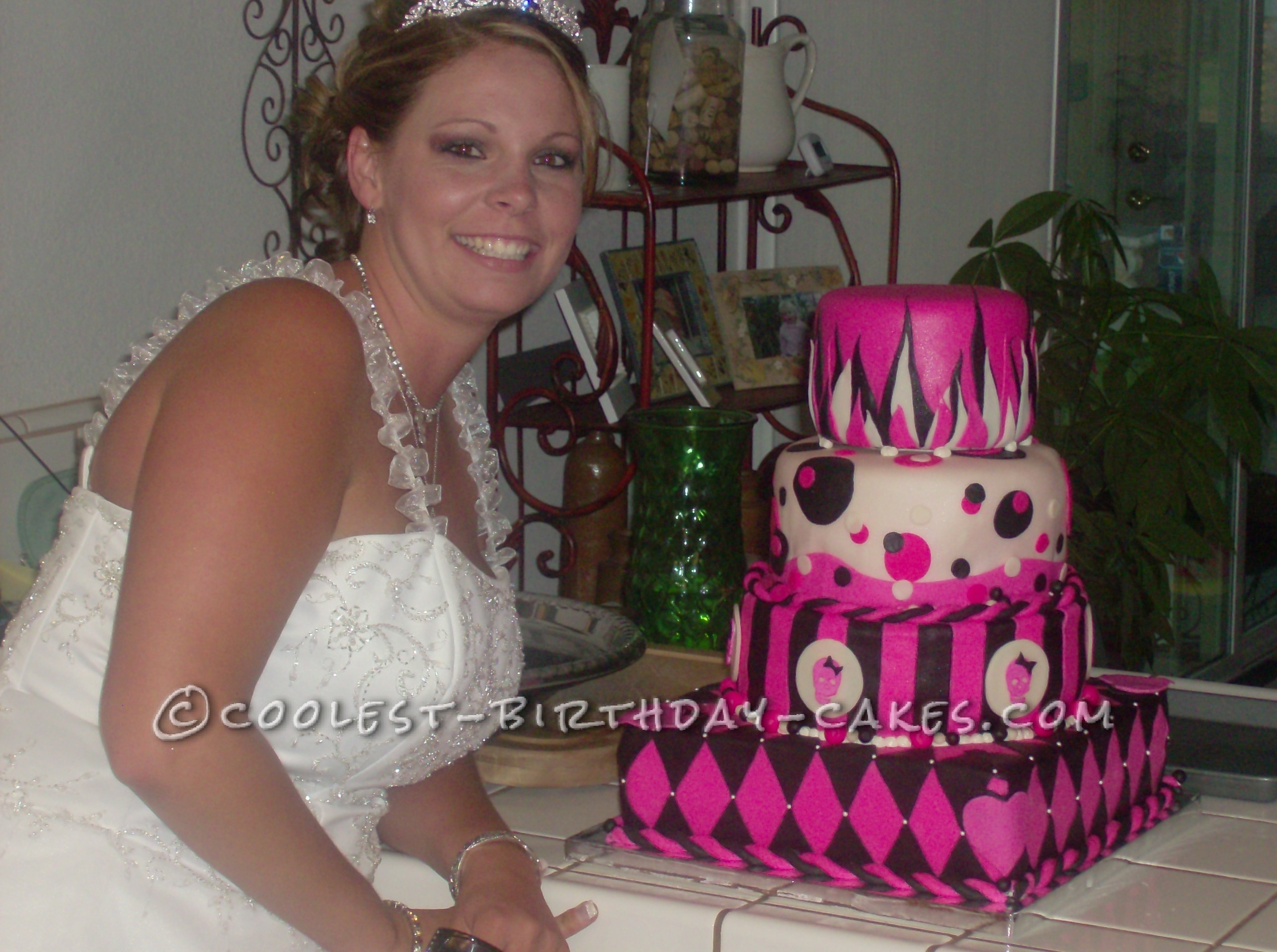 Hot Pink and Black Non-Traditional Wedding Cake