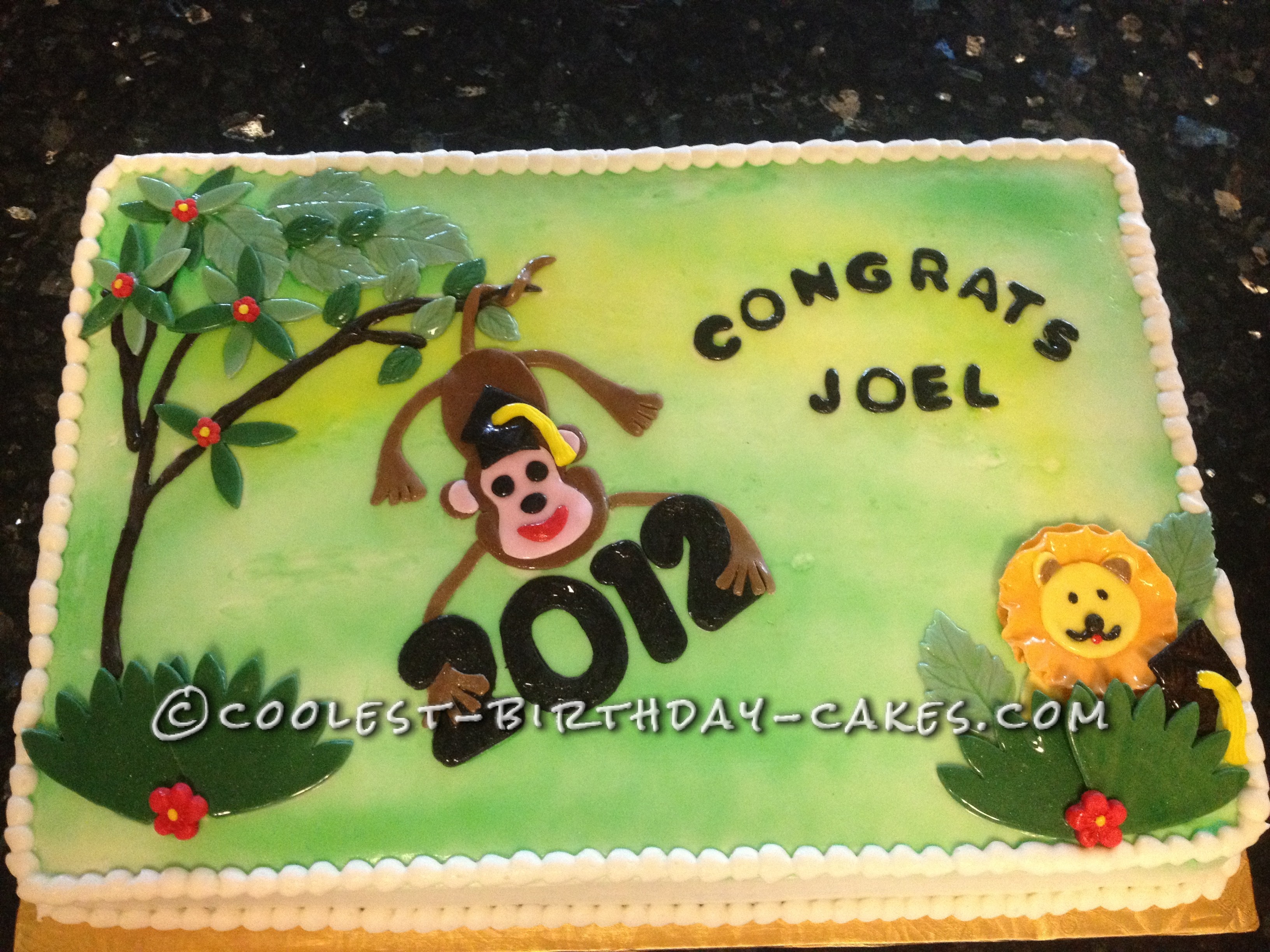Cool Zoology-Themed Graduation Cake