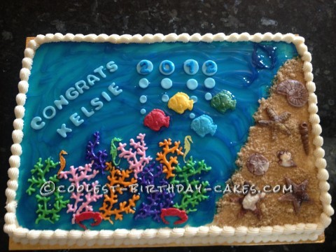 Cool Zoology-Themed Graduation Cake
