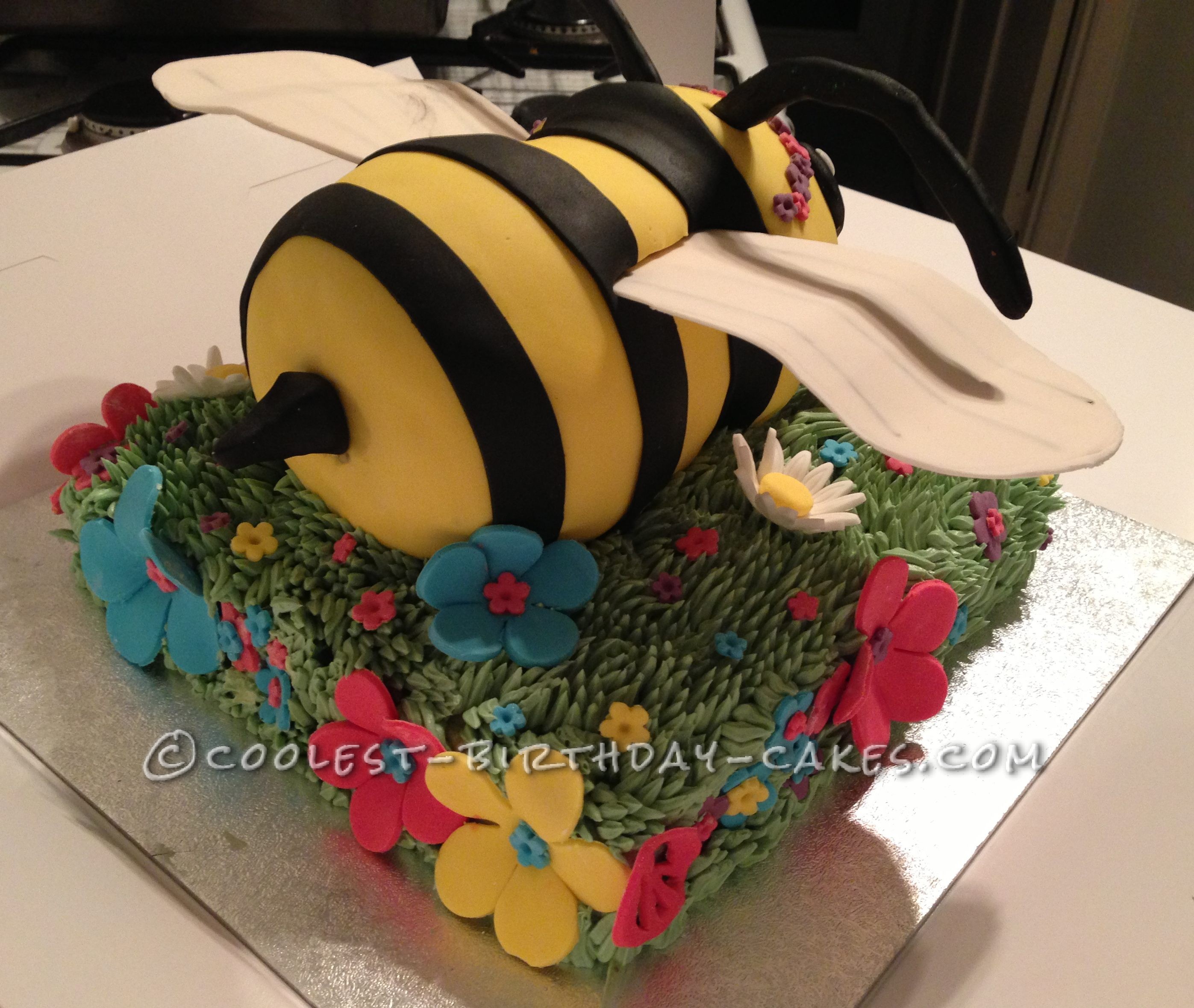 Hippy Bumblebee cake