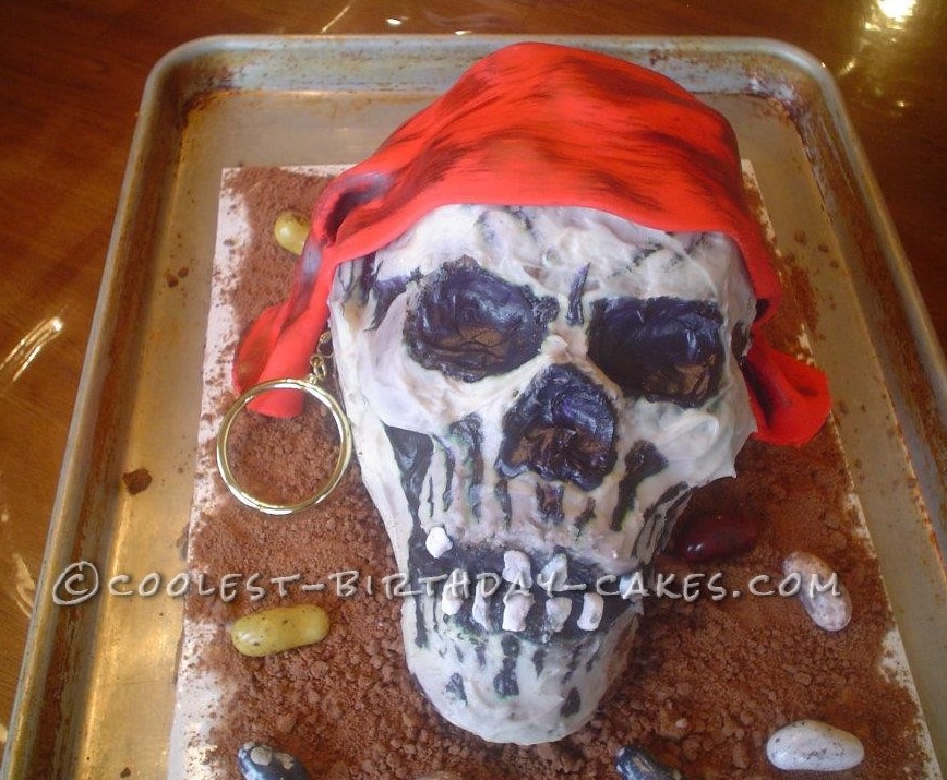 Coolest Pirate Skull Cake