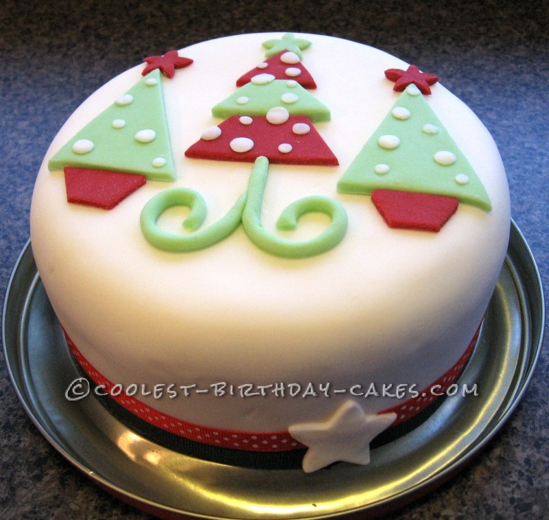 Coolest Funky Christmas Tree Cake