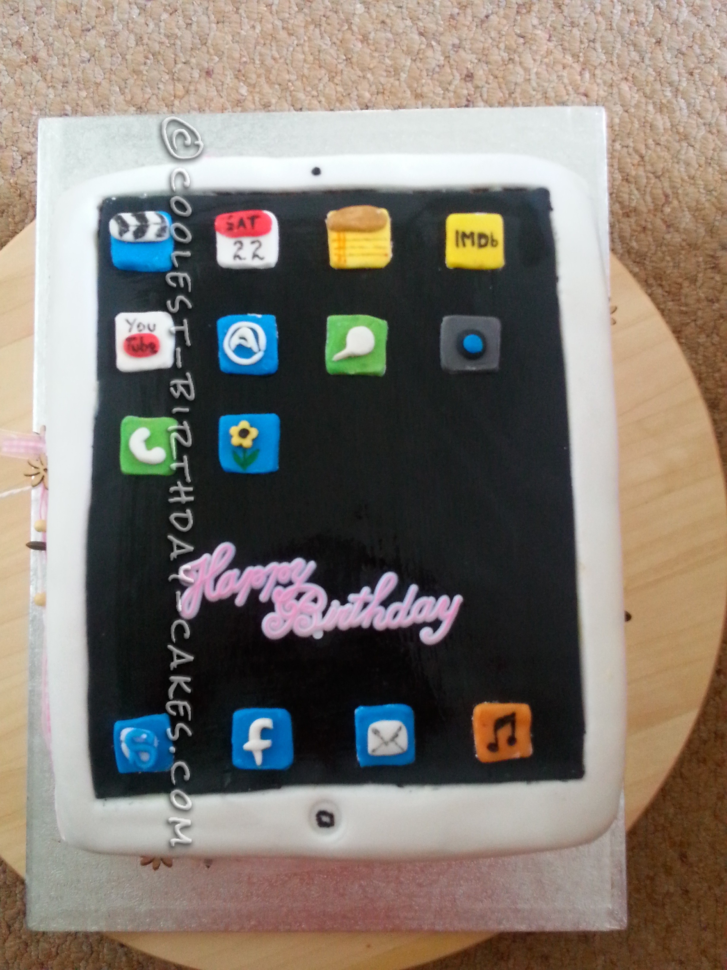 Coolest IPad Birthday Cake