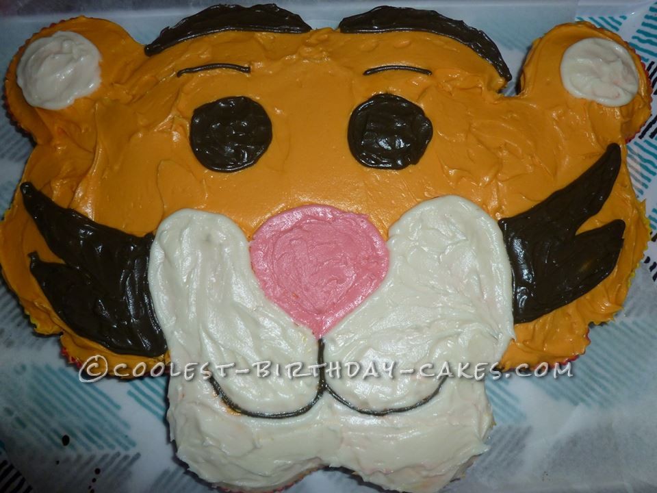 Coolest Breakaway Cupcake Tigger Face Cake