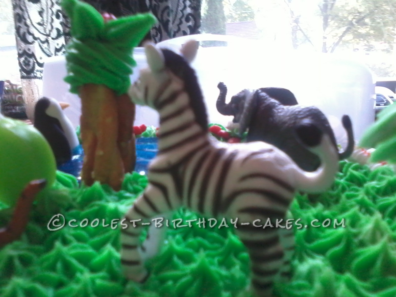 Coolest Zoo Party Animals Birthday Cake