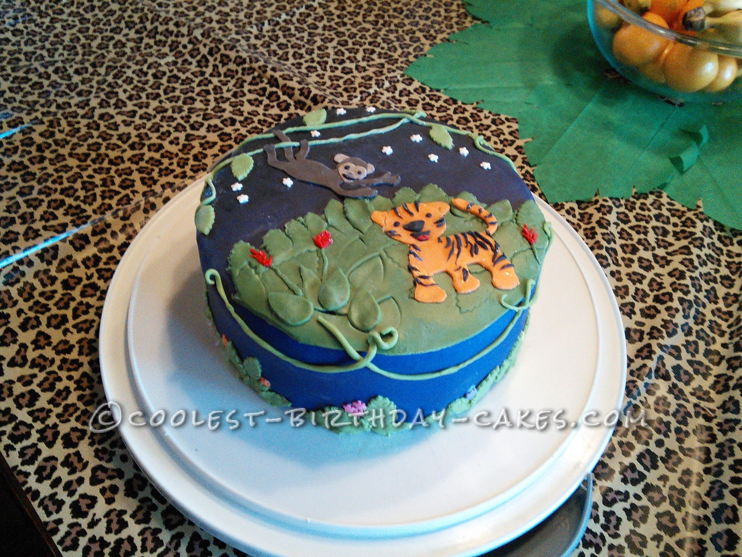 Coolest Fun Jungle Party Birthday Cake