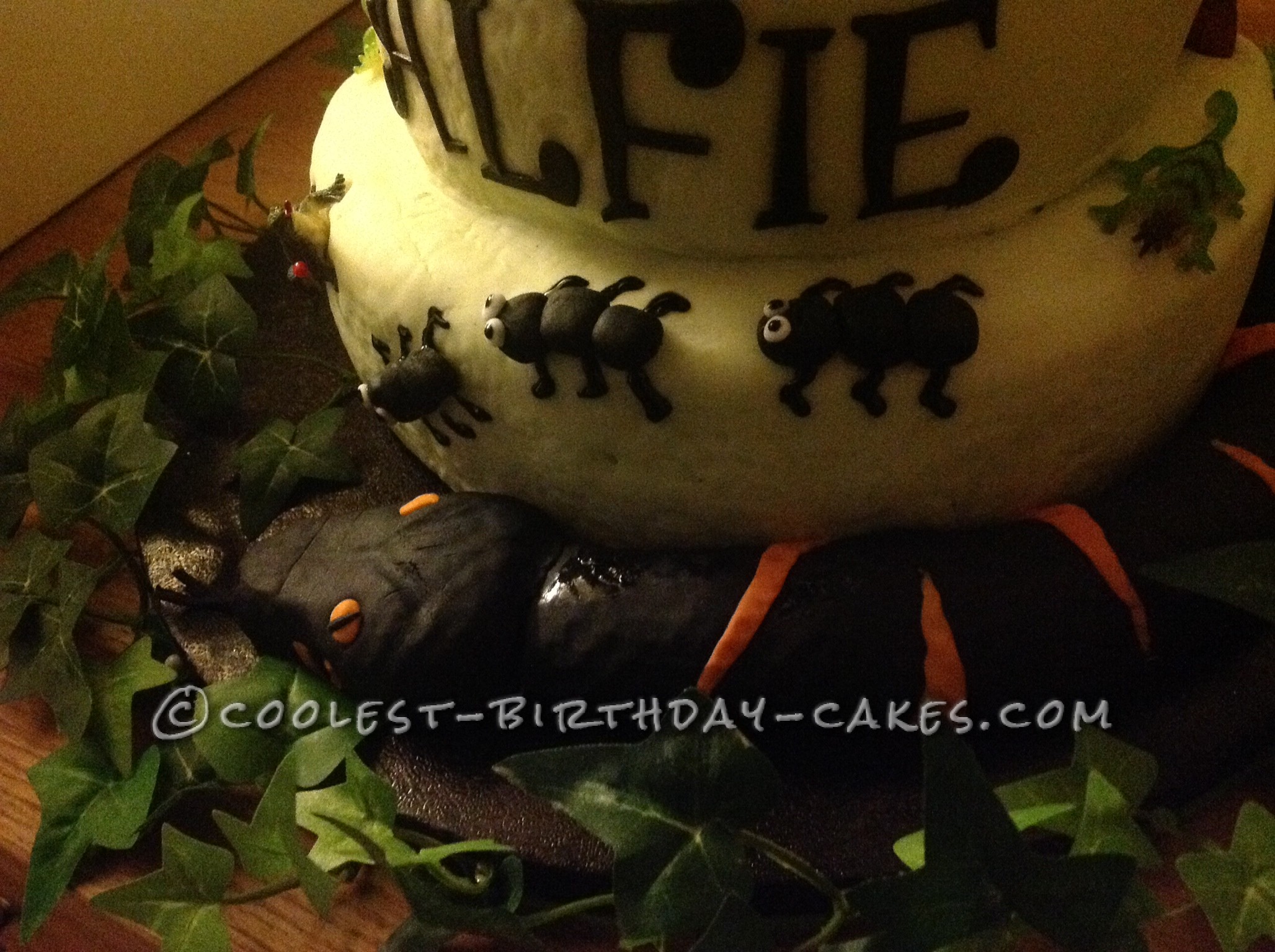 Coolest Creepy Crawly Snake Cake is Ant-Tastic