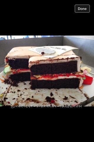 the cut cake!!