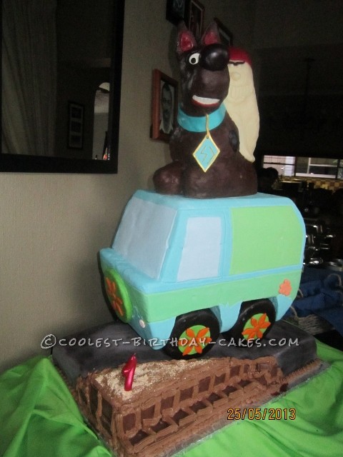 Coolest Spooky Scooby Doo Birthday Cake