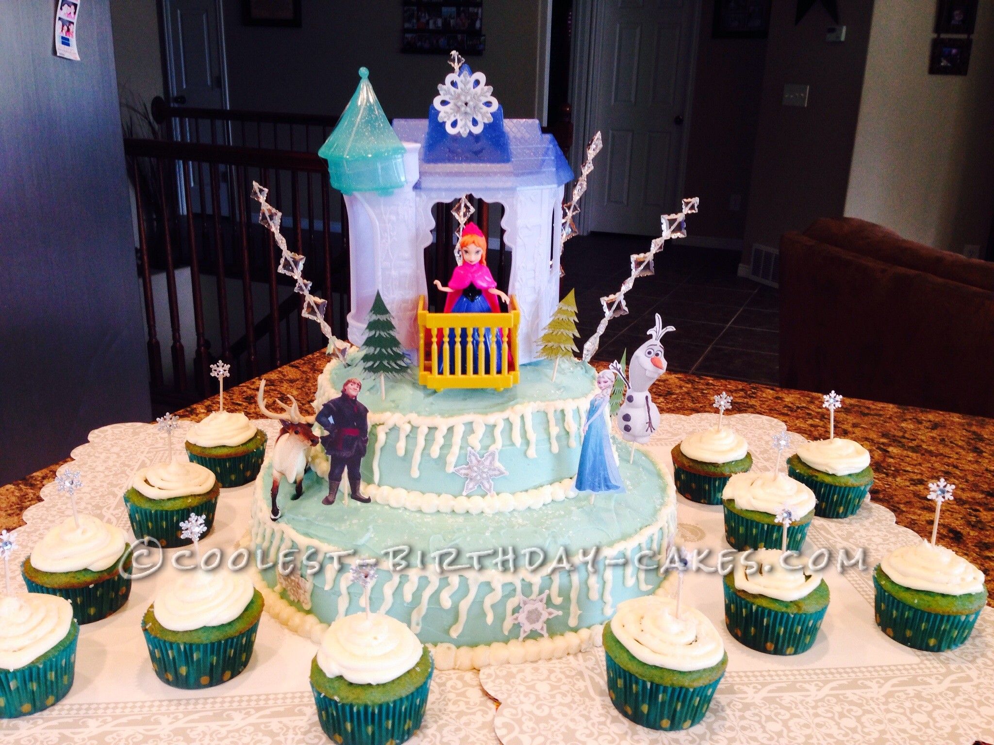 Coolest Disney Frozen Birthday Cake
