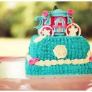Pretty Cinderella Carriage Cake