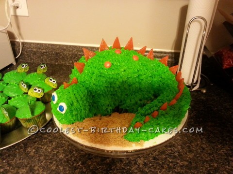 Awesome 3D Dinosaur Cake for a 4-Year Old Boy! 