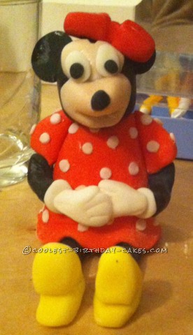 Cool Homemade Minnie Mouse 2nd Birthday Cake