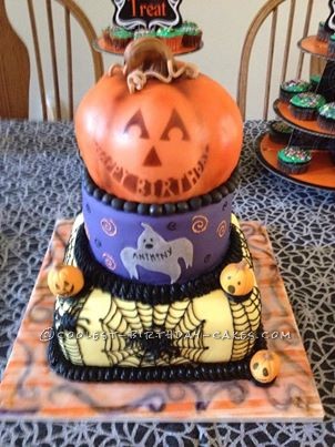 Cool Homemade Halloween Cake