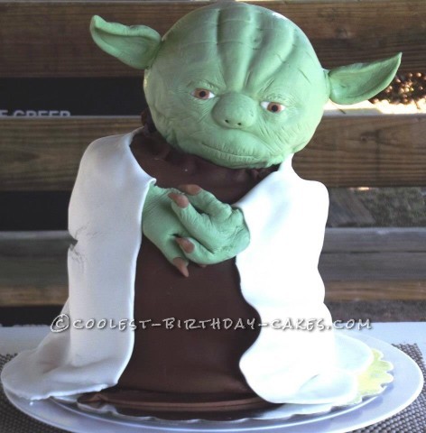 Coolest Yoda Cake Ever