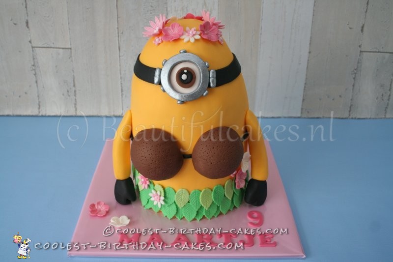 Hawaiian Minion Birthday Cake