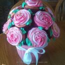 Easy Cupcake Bouquet of Roses Cake
