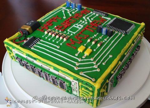 Dream Computer Birthday Cake for a Computer Engineer - Gadget Cakes