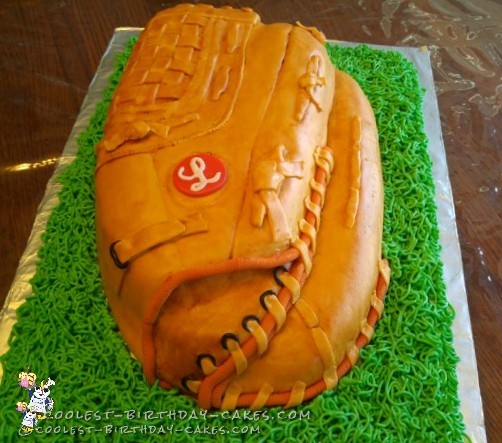 Coolest Cowhide Baseball Glove Cake
