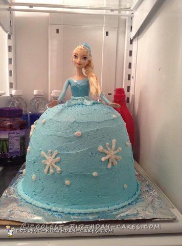 Beautiful Elsa Doll Cake