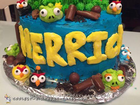Awesome Angry Birds Cake