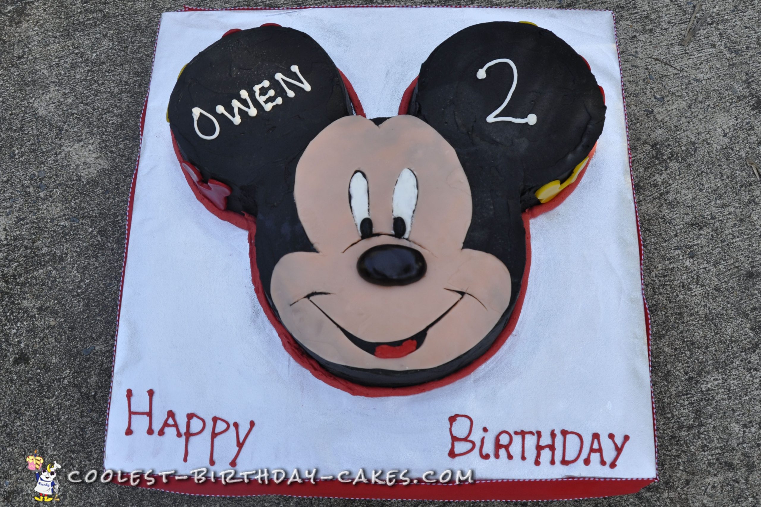 Cool Happy Mickey Mouse DIY Cake