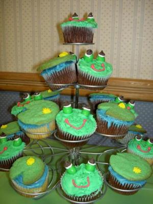 Sam's Frog & Lily Pad Cupcakes