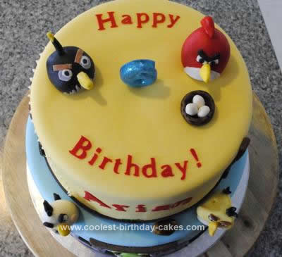 coolest-angry-birds-birthday-cake-17-21626141.jpg