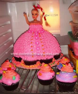 coolest-barbie-cake-design-332-21518428.jpg