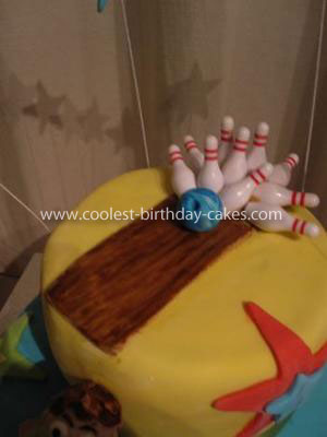 Coolest Bowling Cake