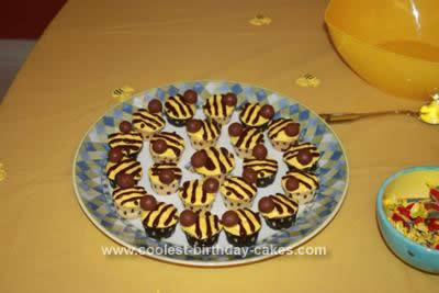 Homemade Bumblebee Cupcakes with Hive Cake