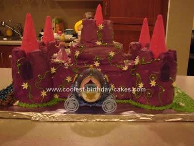 coolest-castle-cake-idea-459-21394979.jpg