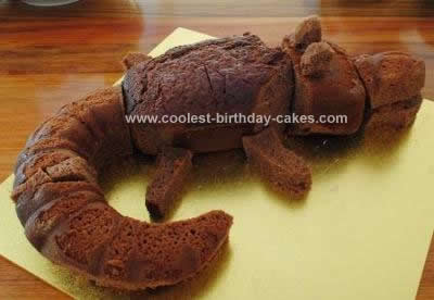 coolest-crocodile-birthday-cake-58-21379564.jpg