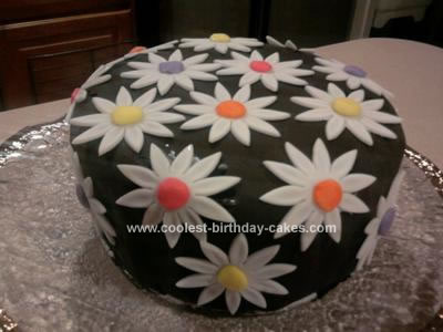 Homemade Daisy Cake
