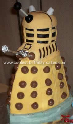 Homemade Doctor Who  Darlik Birthday Cake