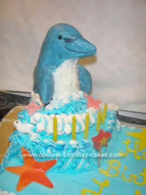 coolest-dolphin-birthday-cake-13-21507443.jpg