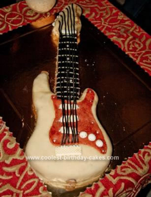 Homemade Fender Strato Cake